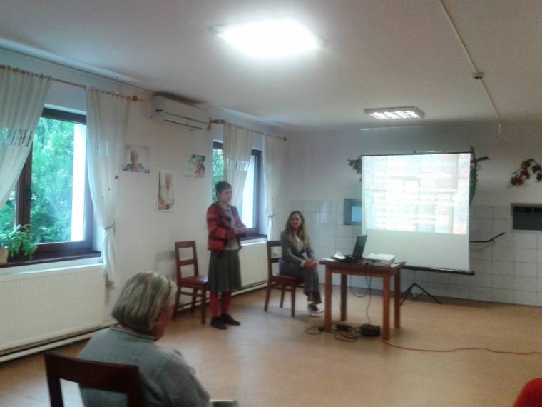 Előadások és kulturális műsorok időseknek