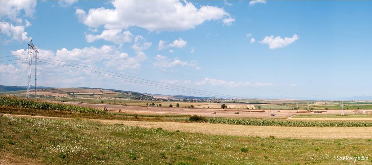 &bullet;  Fotó: Vargyasi Levente