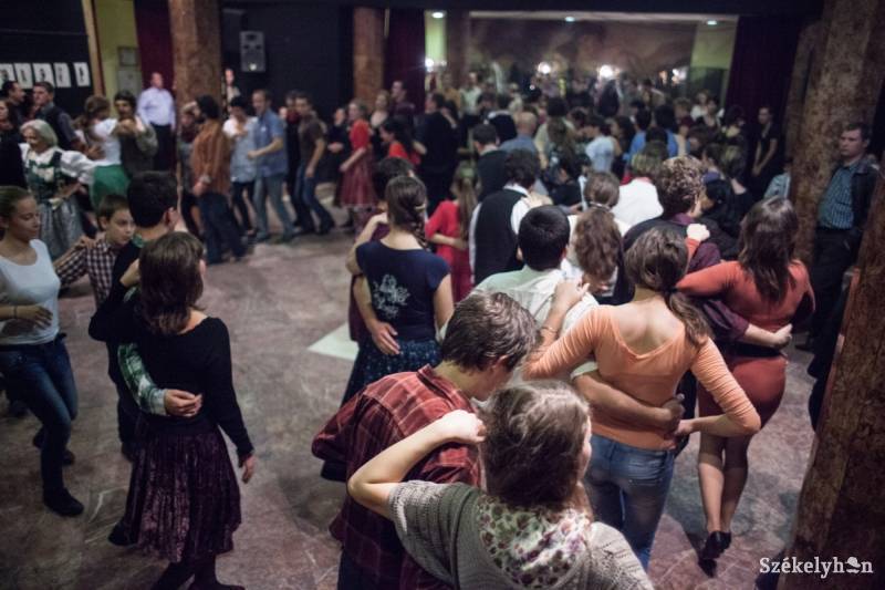 • Fotó: Henning János