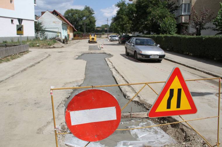 Nagyjából az ütemezés szerint halad a víz- és csatornaprojekt