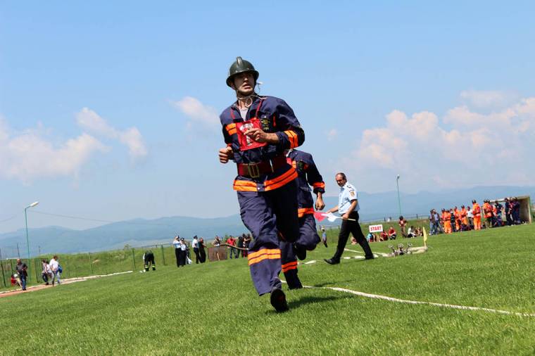 Önkéntes lánglovagok Kézdivásárhelyen