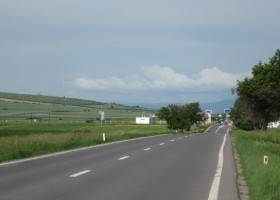 Mentőautóval ütközött egy gépkocsi Háromszéken