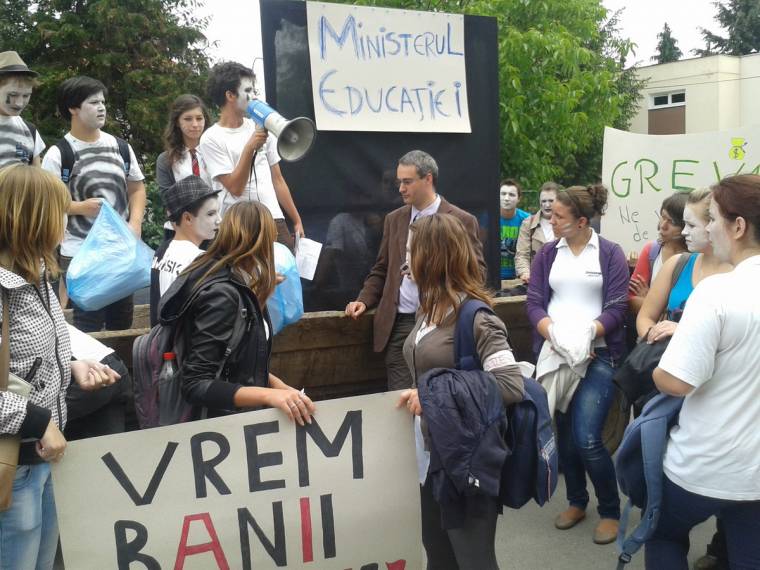 Tiltakozással kezdődhet a tanév Háromszéken