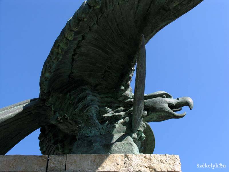 &bullet;  Fotó: illusztráció