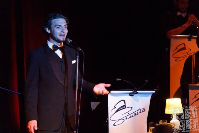 Játszd újra, Sinatra!
