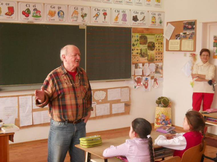 Rendhagyó irodalomóra Szávai Gézával