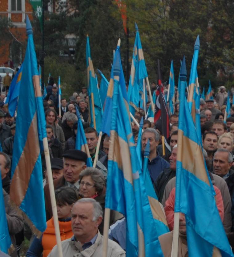 Néppárt: Tűzzük ki a székely zászlót