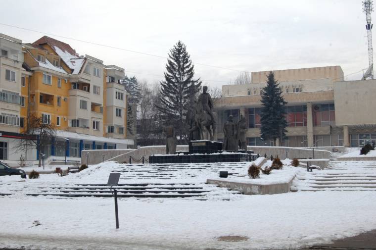 Antal román lobbizást vár a Mihai Viteazul tér ügyében
