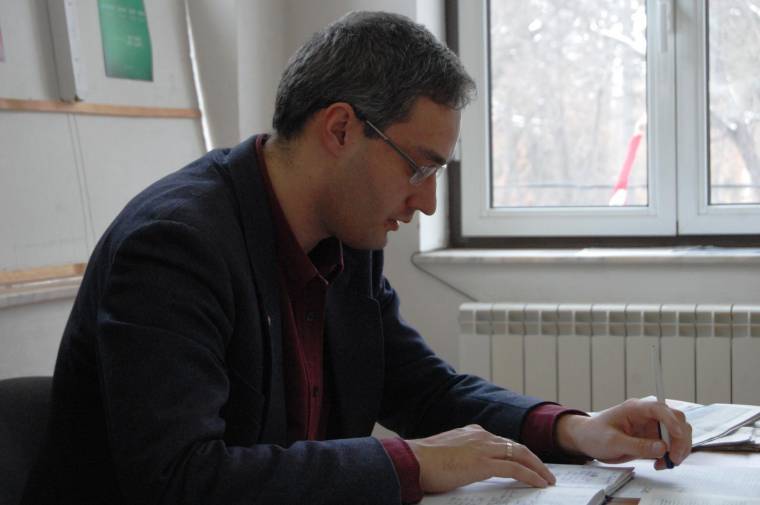 EMNP: félelemből „zárt össze” a magyarság Kovásznán