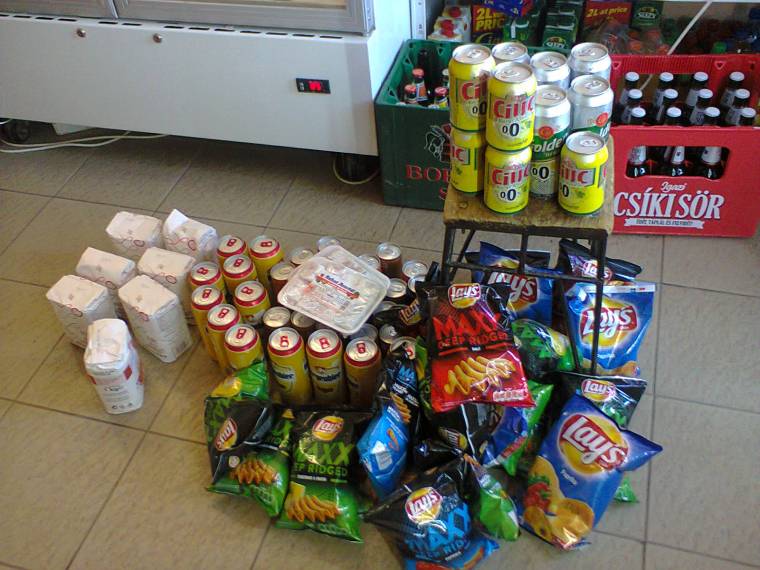 Több ezer lejes pénzbírság lejárt szavatosságú termékek miatt