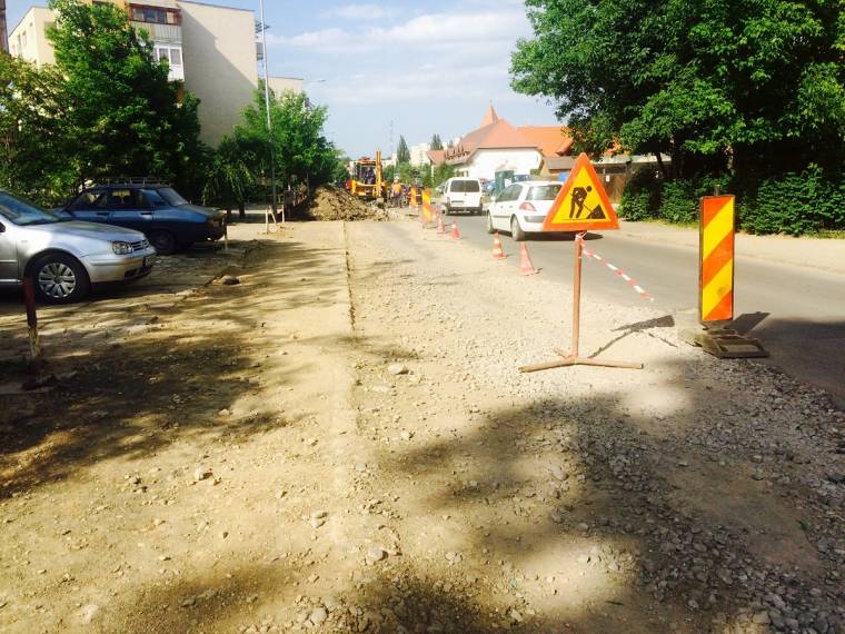 Szakaszonként zárják le a Kós Károly utcát Sepsiszentgyörgyön