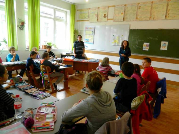 Nyelvi vetélkedő kisiskolásoknak