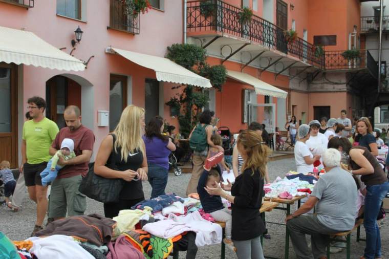 Októberi zsibvásár kismamáknak