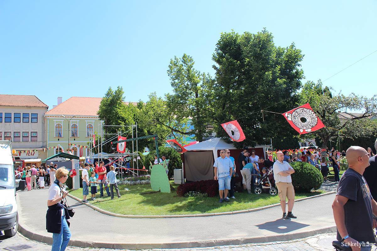 •  Fotó: Bartos Lóránt