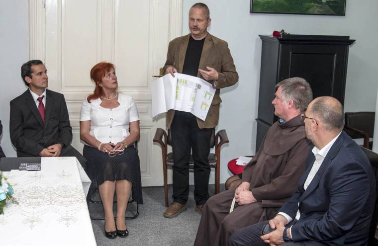 Böjte atya szakképző otthont hozna létre Kézdivásárhelyen