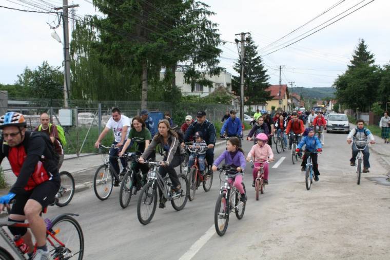Biciklis felvonulás Sepsiszentgyörgy utcáin