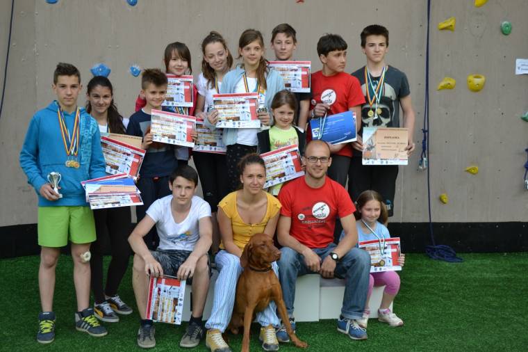 Tizenhét dobogós hely a háromszéki műfalmászó fiataloknak