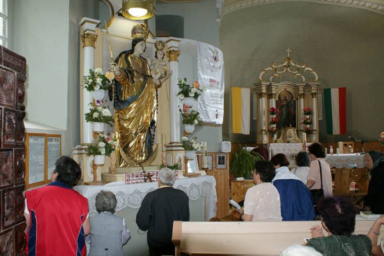 Sarlós Boldogasszony-napi zarándoklat Futásfalván