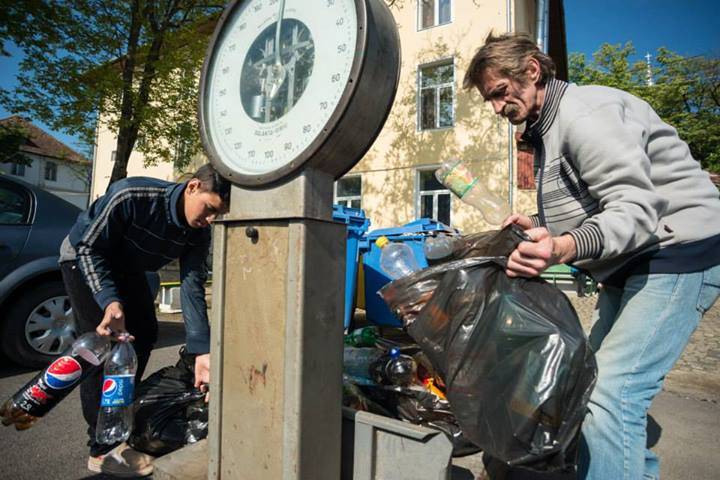 Július végéig lehet pályázni a hulladékgyűjtők felújítására