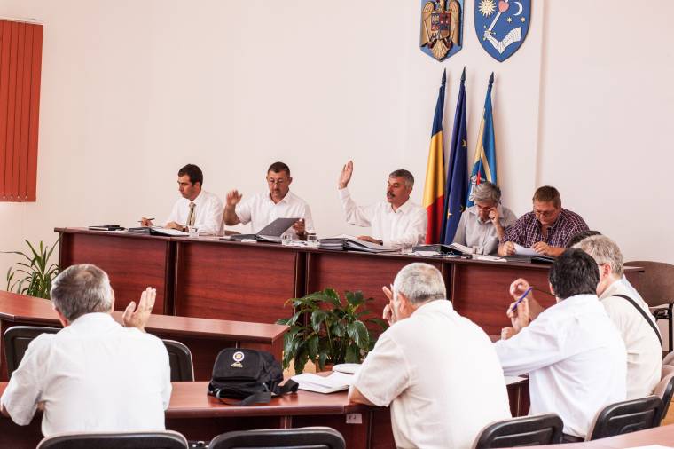 A kétnyelvűségre hívták fel a figyelmet Kovászna Megye Tanácsánál