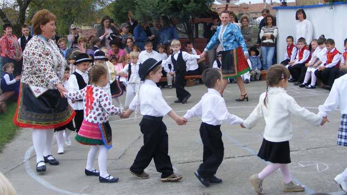 Morzsika tábor a népzene kedvelőinek