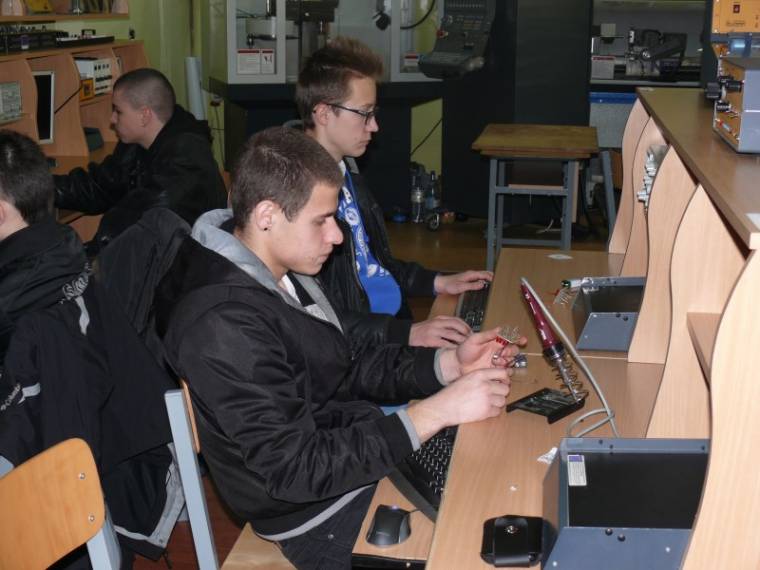 Nyitva állnak a szakiskolák kapui Sepsiszentgyörgyön