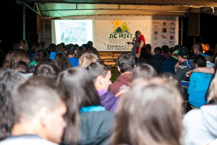 Fiatalok fiataloknak az autonómiáról