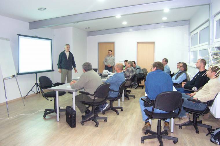 Ingyenes szakképzés végzősöknek és állástalanoknak