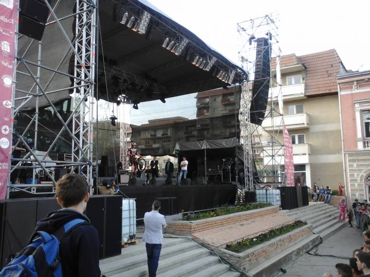 Világrekordokat döntött meg egy bringás