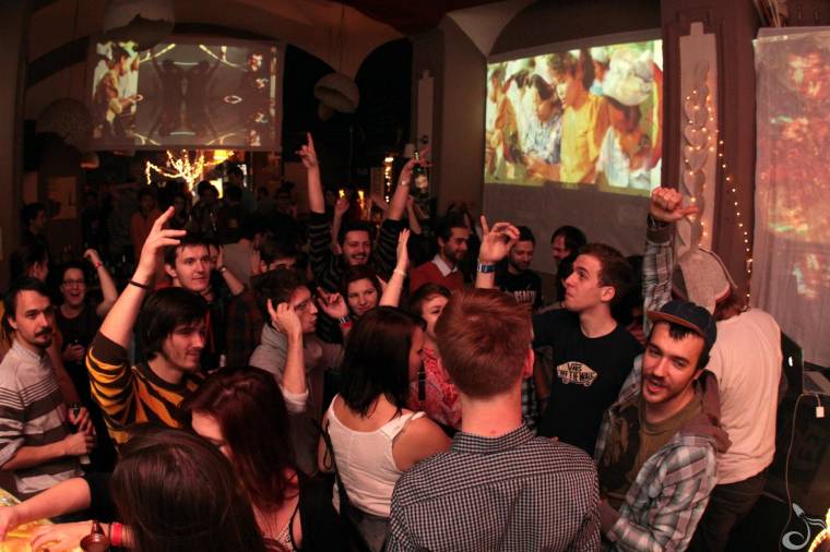 Alternatív programok fiataloknak a városnapokon