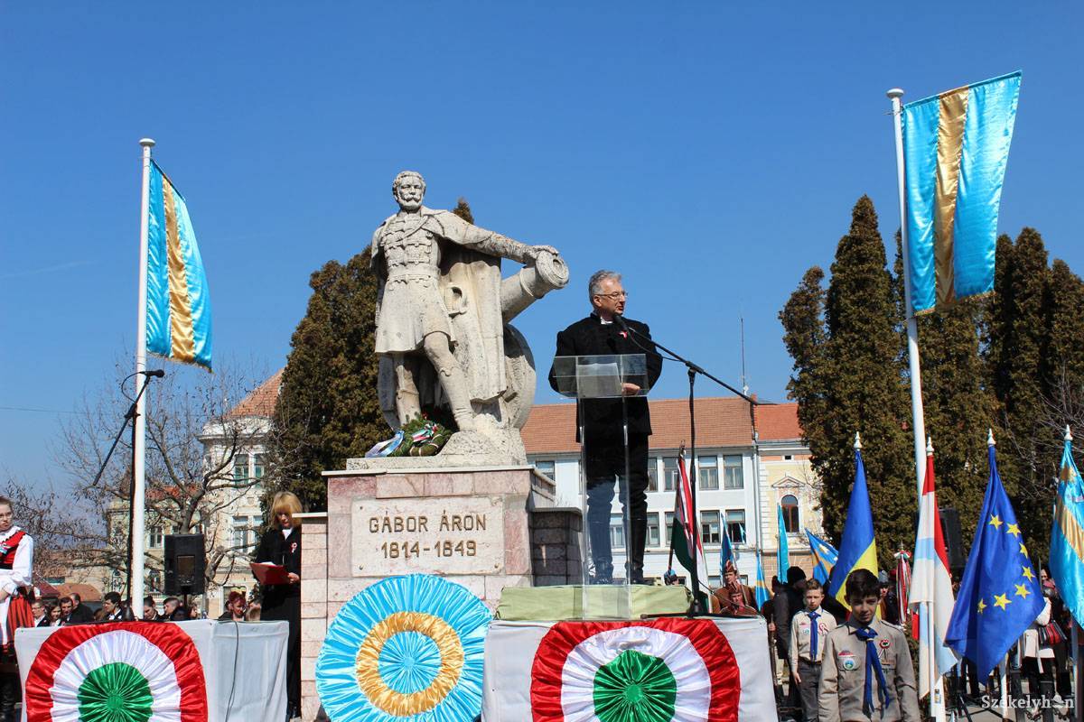 • Fotó: Bartos Lóránt