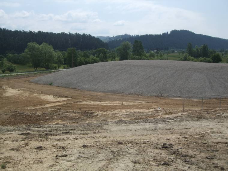 7,5 millió eurós szerződést írtak alá, épülhet a hulladéktároló