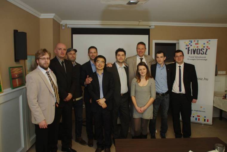 Szakmai képzés a fiatal vállalkozóknak