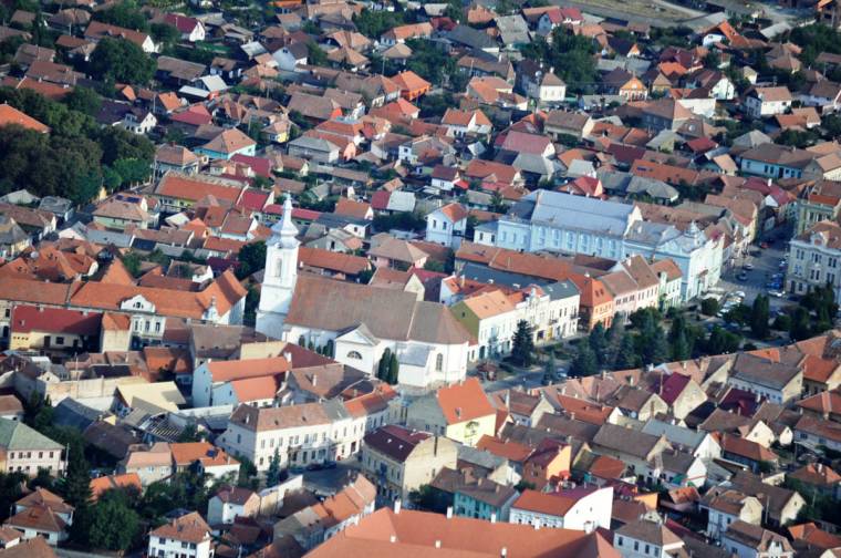 Mégsem közösködnek a román pártok Háromszéken