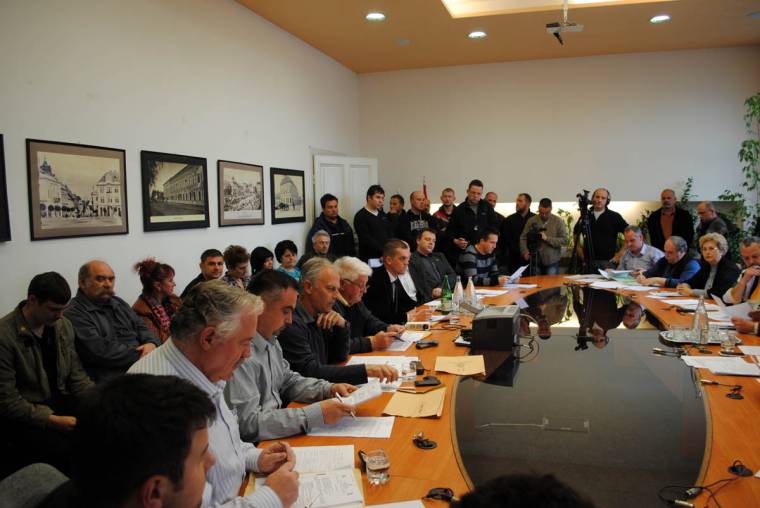 Marad a fizetéses parkolás Kézdivásárhelyen