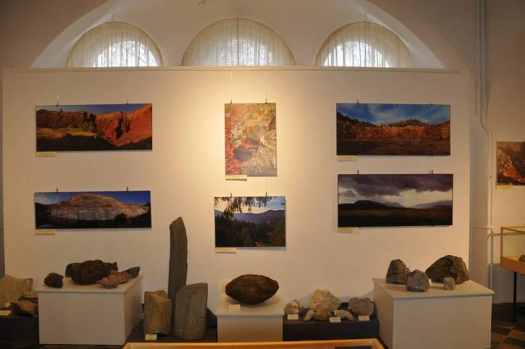 Évmilliók üzenete: kőzeteinkben, borvizeinkben