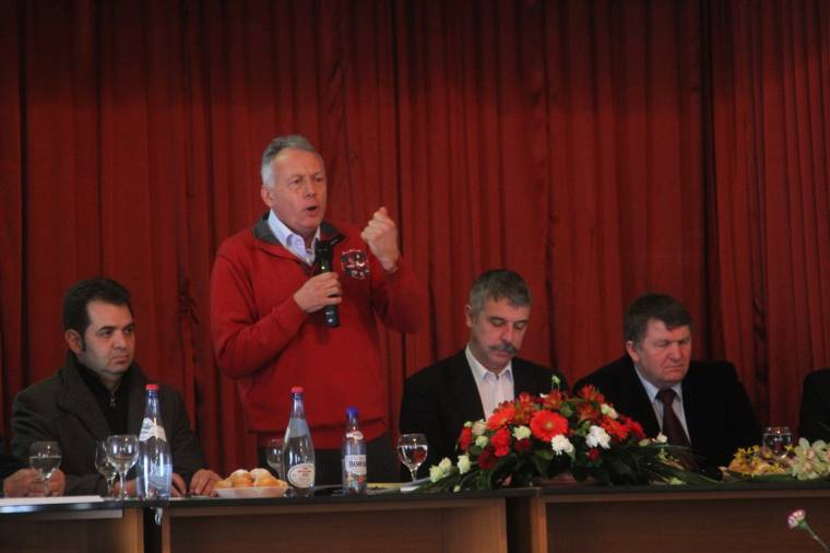 Borbély: vegye lazábbra a pereskedést, prefektus úr!