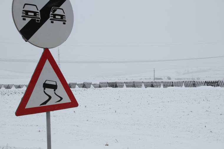 Jól jönne a hófogó, de pénz sem ártana