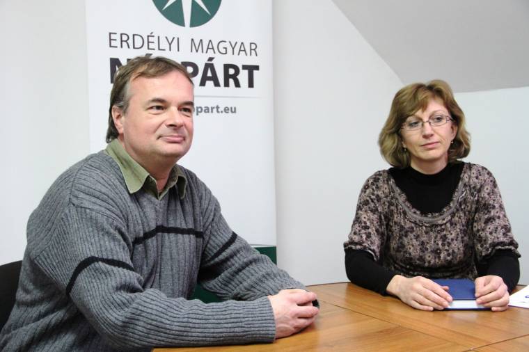 EMNP: erősödik az alakulat, nem szétesik