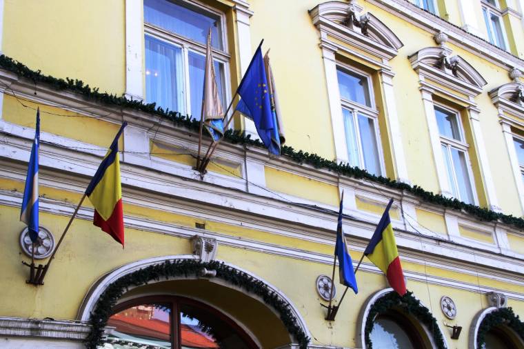 Pénteken hirdetnek ítéletet a városzászló-perben