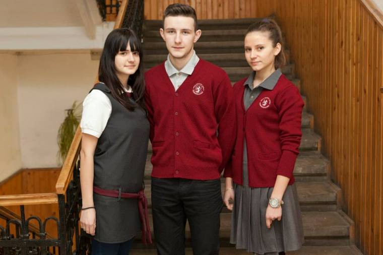 Elkészültek a Mikes egyenruhái