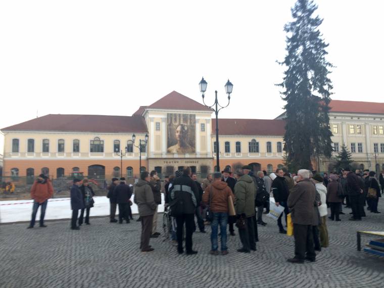 Bizonyítékot és a kettős mérce felszámolását kérték a Beke-ügyben