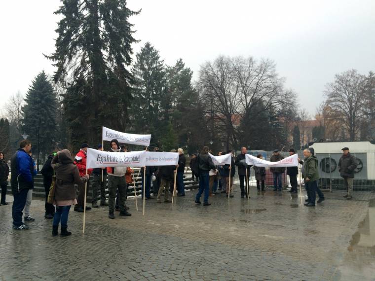 Újragondolnák a vármegyésekért tartott tüntetések formáját