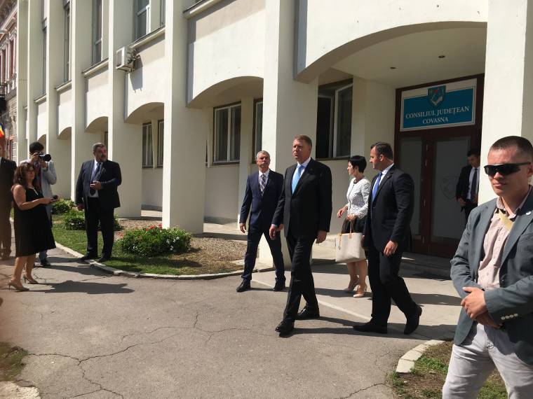 Johannis látogatása: sportszerű tárgyalásokról beszélnek a székely vezetők