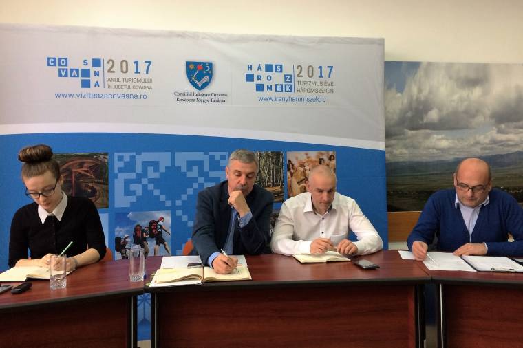 Tudunk jobbat kínálni a miccsnél