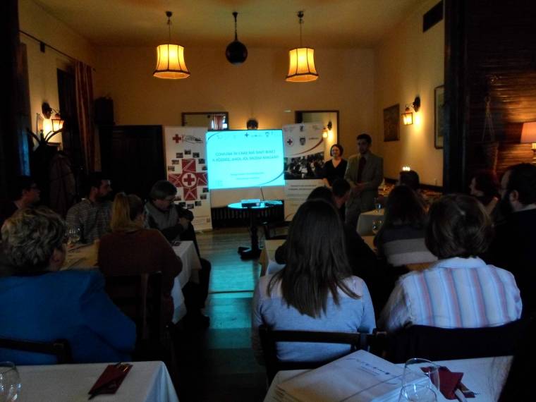 Hátrányos helyzetű bölönieken segítettek