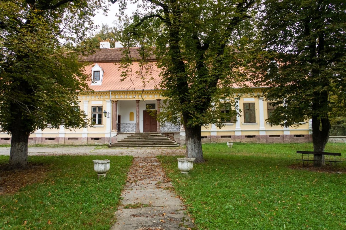 Az oltszemi Mikó-kastély. Új rendeltetést kap •  Fotó: Kocsis B. János