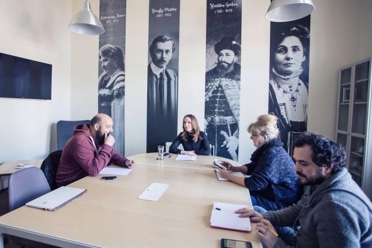 Benkő Erika: a parlamenti együttműködés nem jelent automatikus támogatást