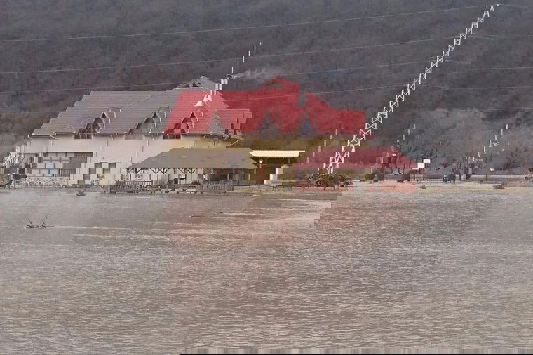 A kormánytól kér pénzt Kovászna megye önkormányzata az árvízkárok helyreállítására