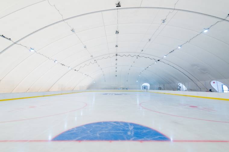 Idén elkészül két újabb sátortetős műjégpálya, az egyik Csíkszentsimonban, a másik Hidegségen   